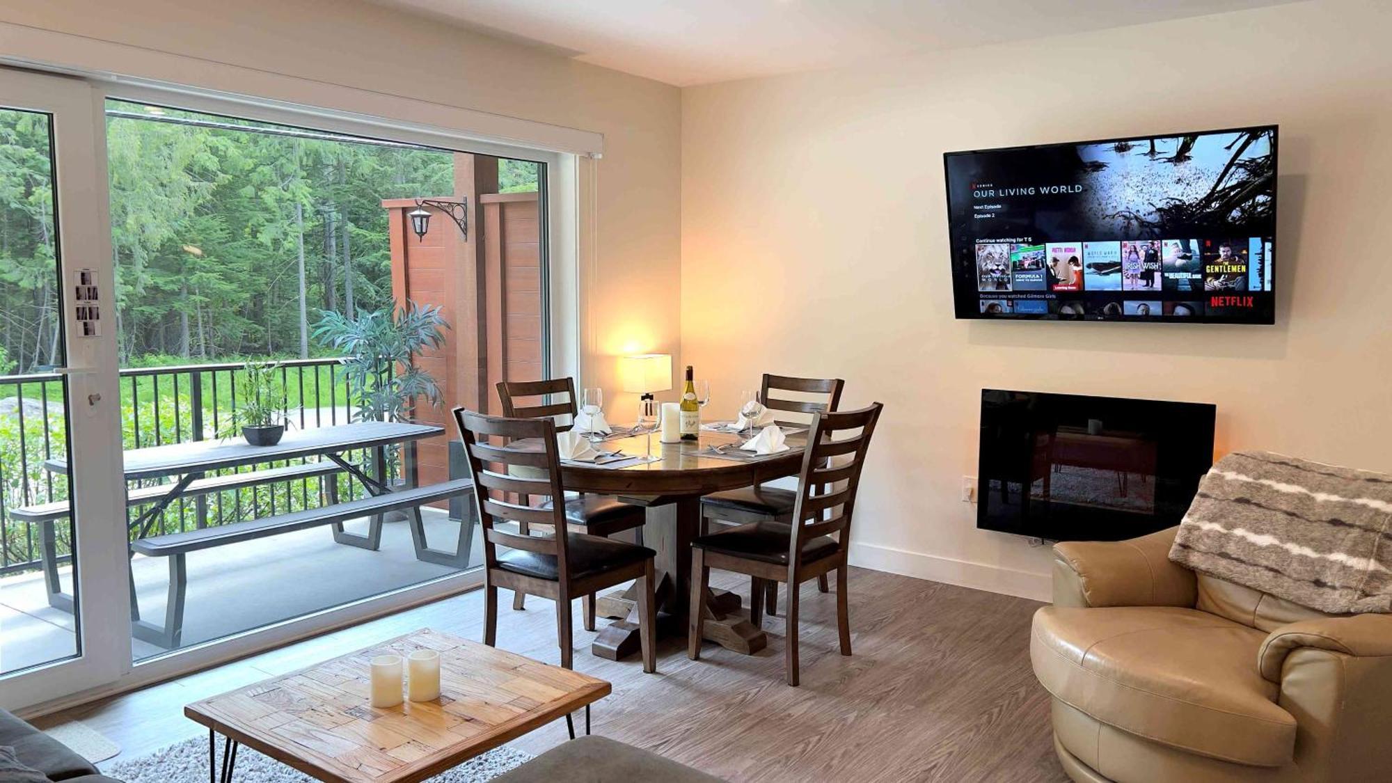 Al'S Escape By Revelstoke Vacations Exterior foto